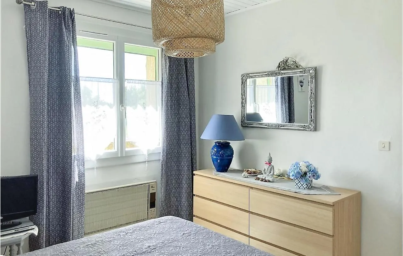 بيت للعطل Lovely Home In Saint Trinit With Kitchen سولت دي فوكلوز فرنسا