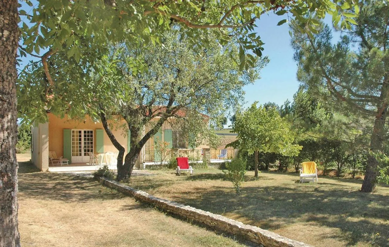 بيت للعطل Lovely Home In Saint Trinit With Kitchen سولت دي فوكلوز