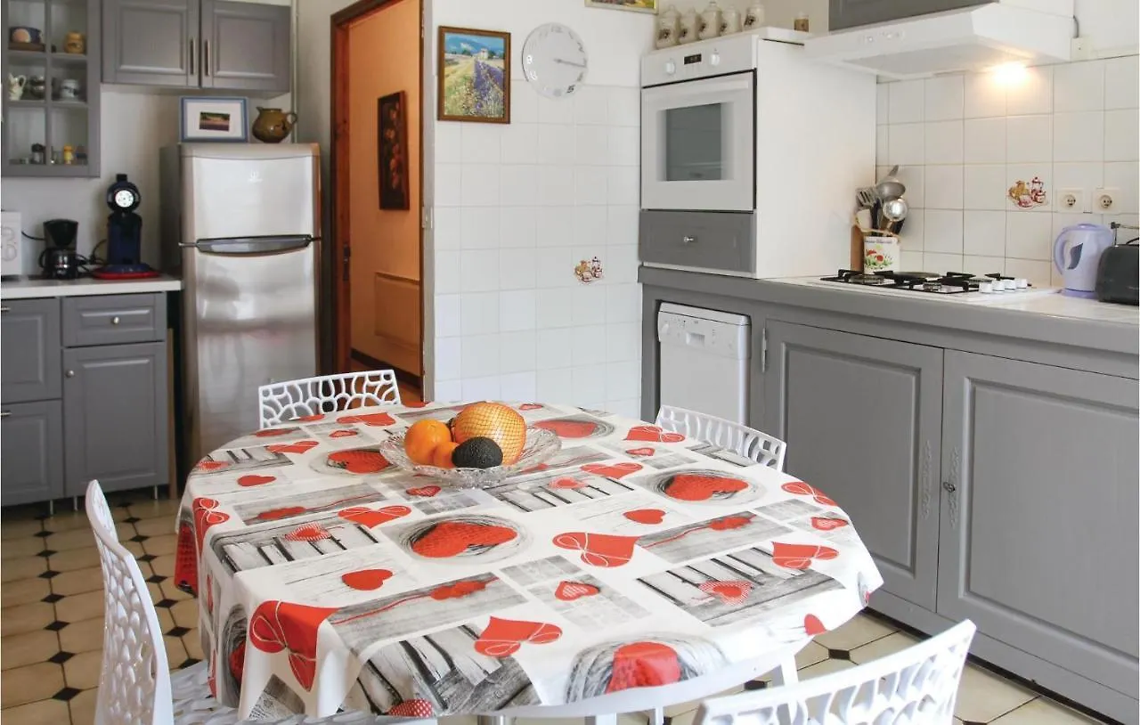 Lovely Home In Saint Trinit With Kitchen Sault-de-Vaucluse Holiday home